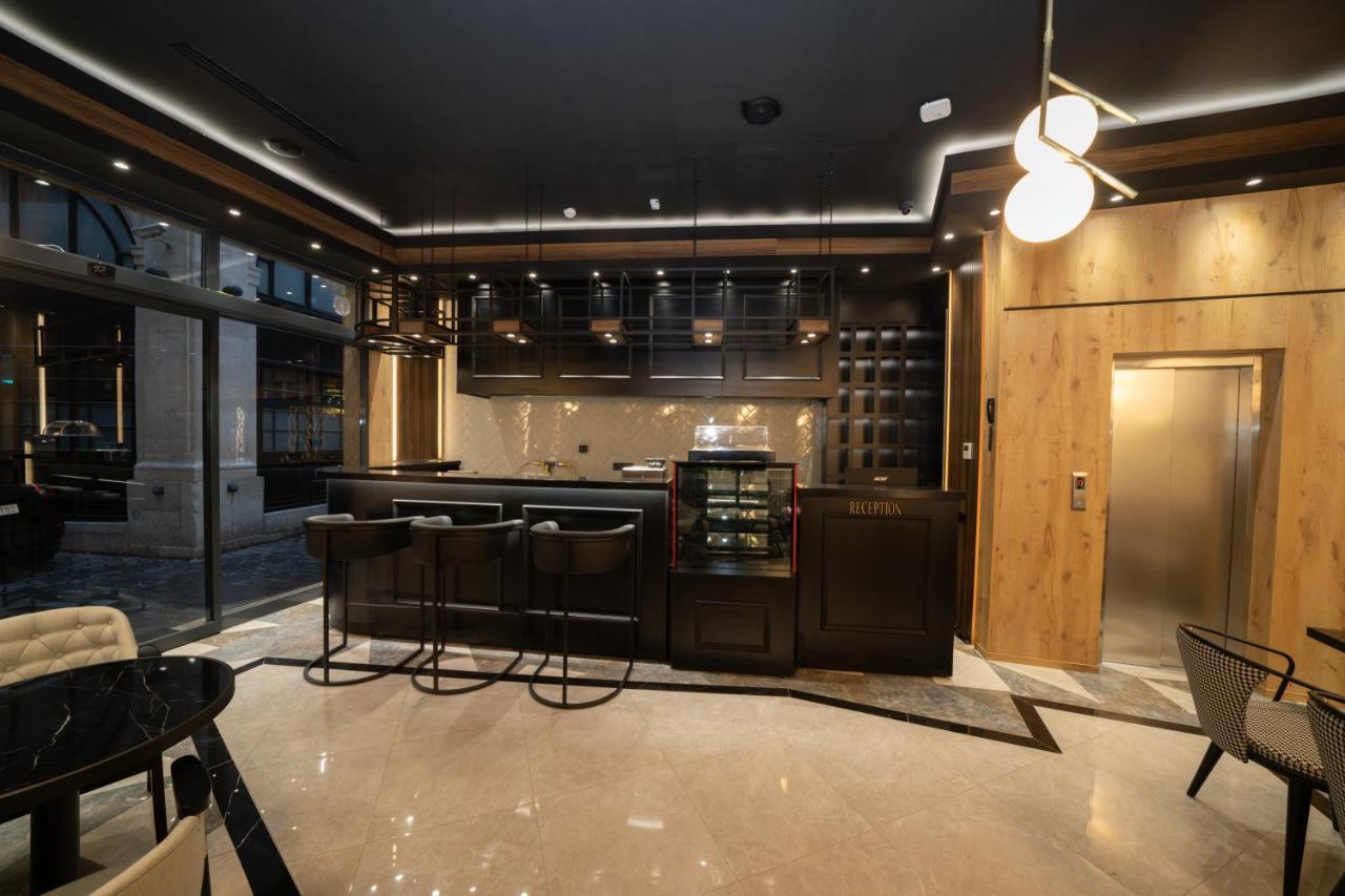 Fama Karakoey Hotel Istanbul Exterior photo