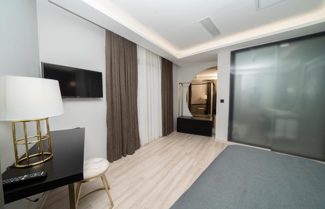 Fama Karakoey Hotel Istanbul Exterior photo